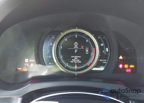 2017 Lexus Is 350 z USA, uszkodzony, nr VIN JTHBE1D24H5029672